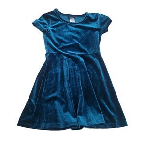 Velour holiday dress  4/5